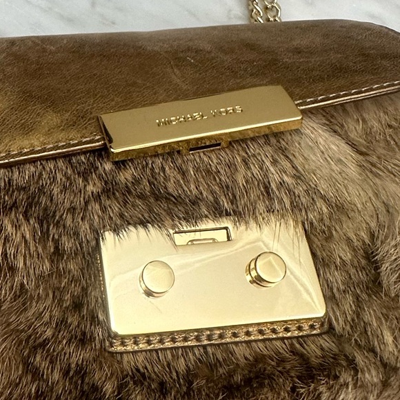 Michael Kors Rabbit Fur Purse - Picture 4 of 15